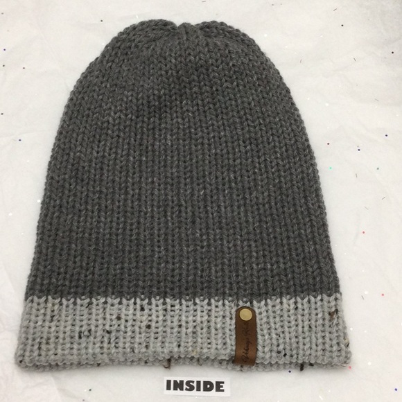 (2 Styles/1 Price) Handmade Reversible Beanie Collection - Picture 3 of 5